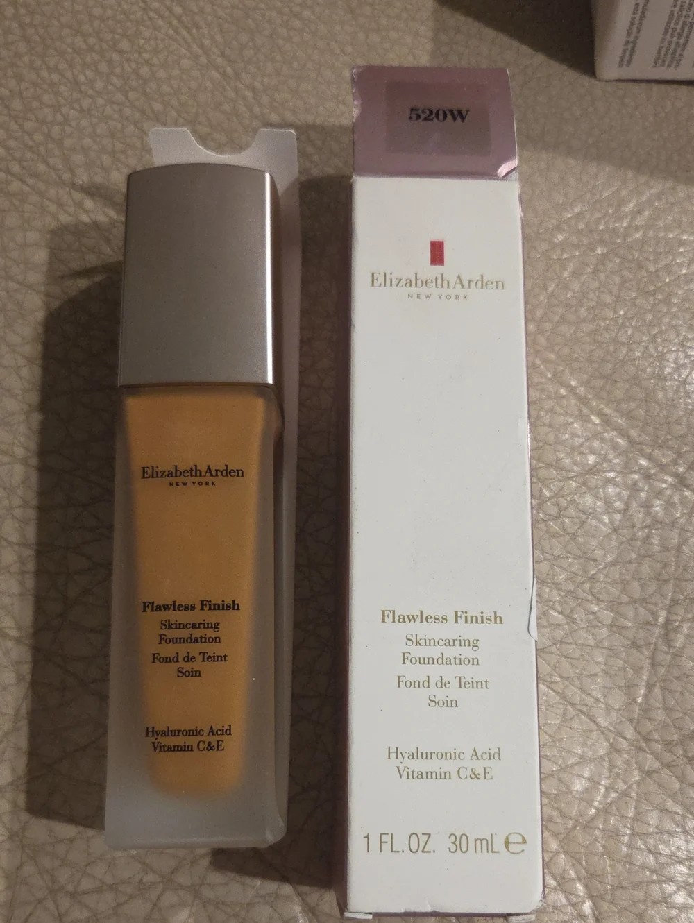 Elizabeth Arden Flawless Finish Foundation - Warm Tan Bottle with White Box